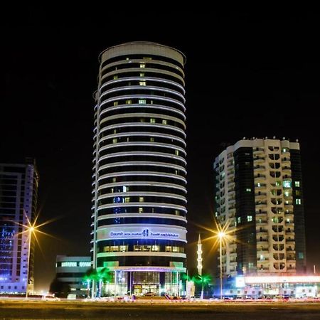 Dancenter Luxe Corniche Hotel Formerly Concorde Hotel Füceyre Dış mekan fotoğraf