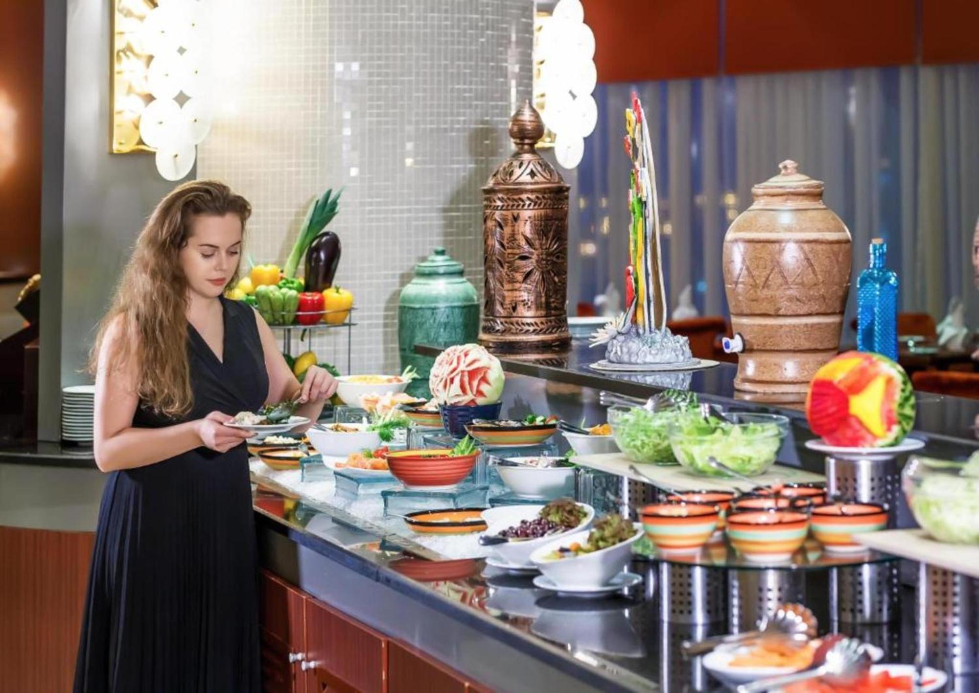 Dancenter Luxe Corniche Hotel Formerly Concorde Hotel Füceyre Dış mekan fotoğraf
