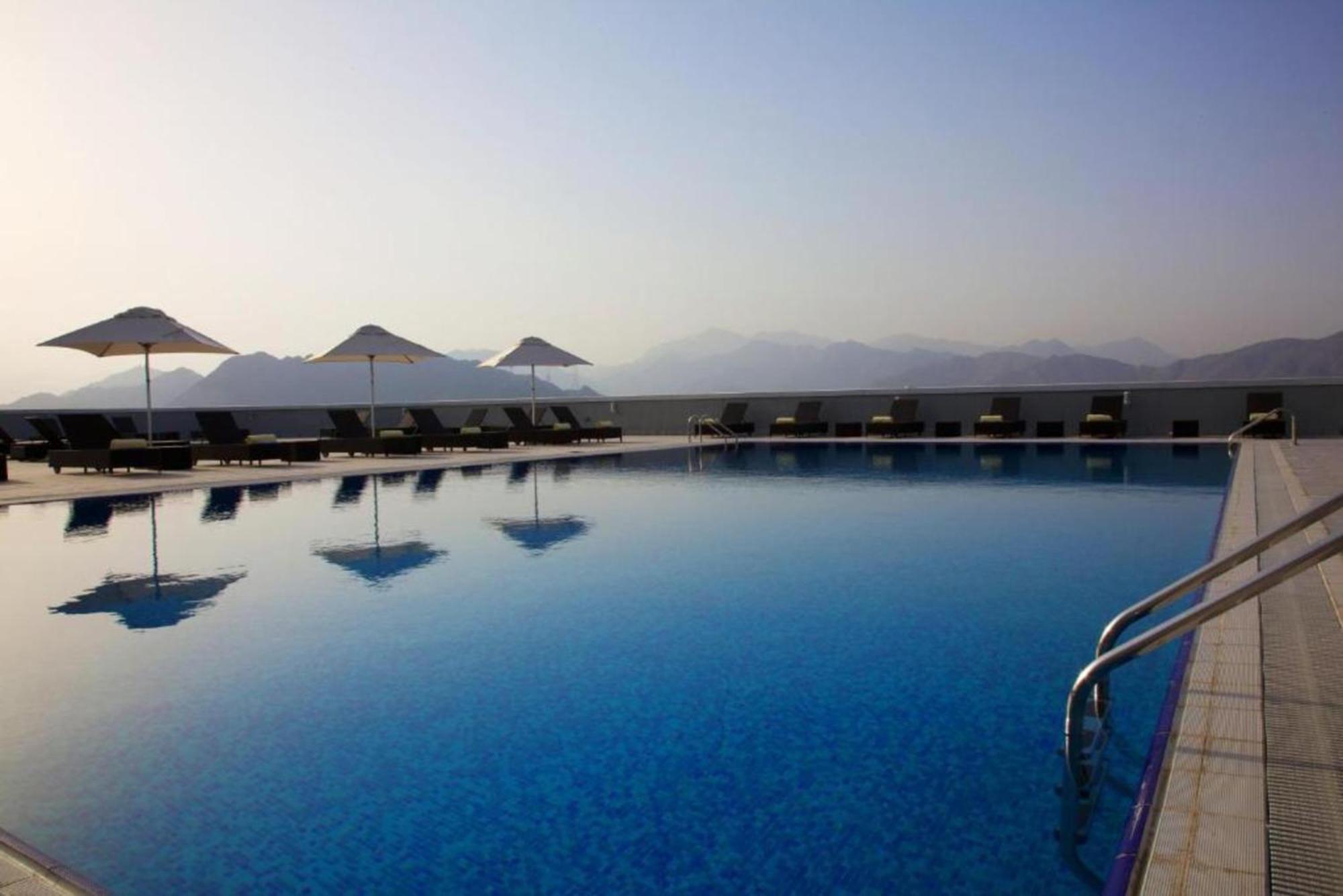 Dancenter Luxe Corniche Hotel Formerly Concorde Hotel Füceyre Dış mekan fotoğraf