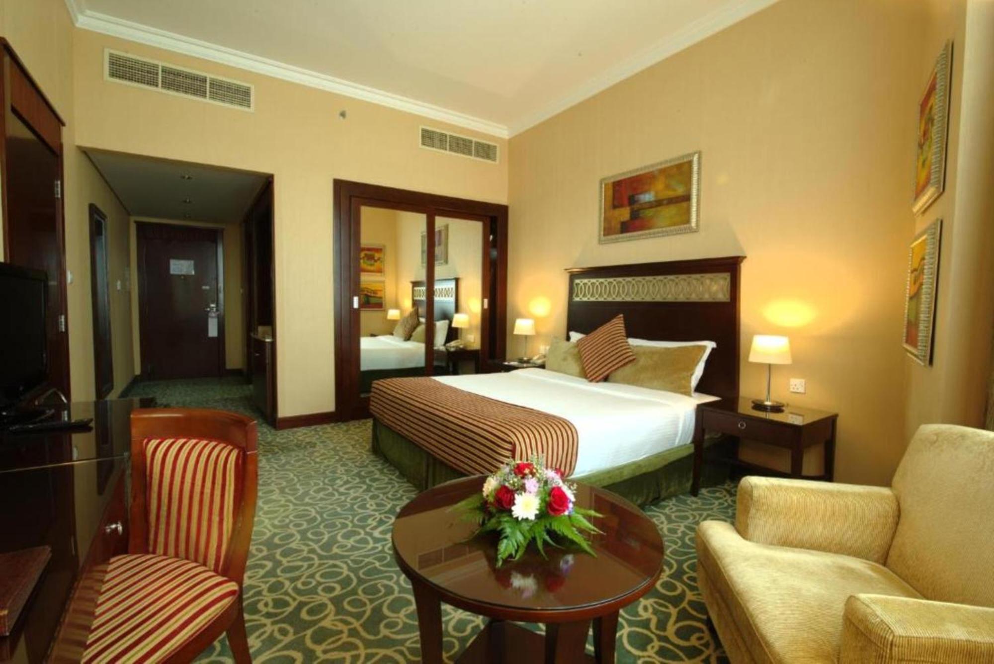 Dancenter Luxe Corniche Hotel Formerly Concorde Hotel Füceyre Dış mekan fotoğraf