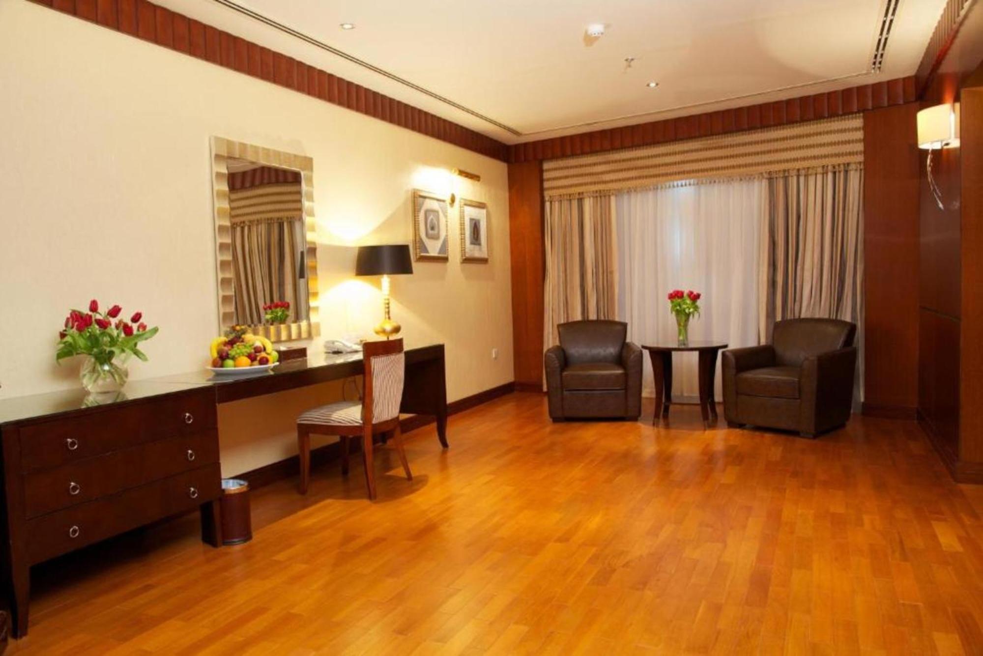 Dancenter Luxe Corniche Hotel Formerly Concorde Hotel Füceyre Dış mekan fotoğraf